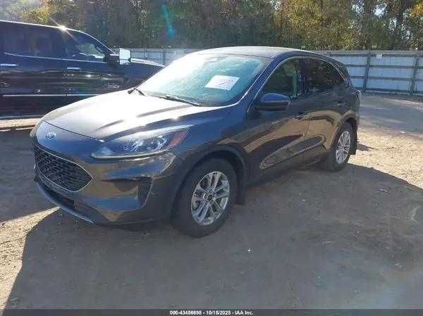 1FMCU0G63LUC12699 2020 FORD ESCAPE - Image 2
