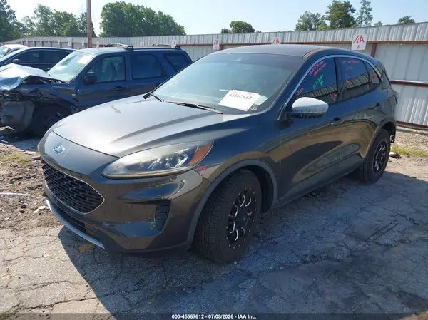 1FMCU0G63LUC27851 2020 FORD ESCAPE - Image 2
