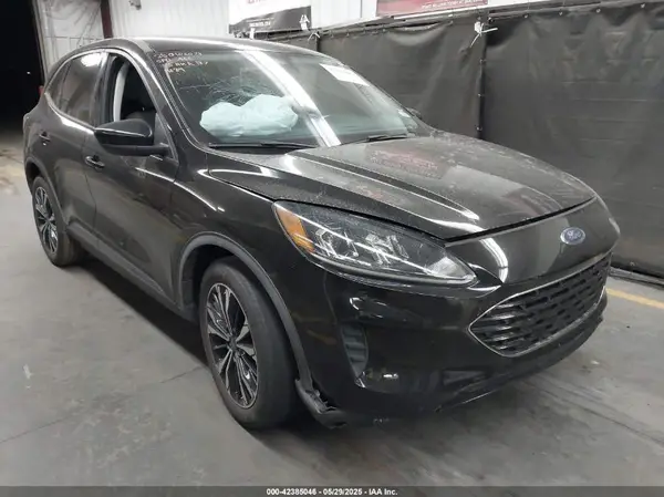 1FMCU0G63NUA54089 2022 FORD ESCAPE - Image 1