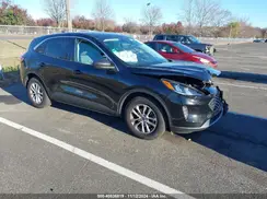 1FMCU0G63NUB14632 2022 FORD ESCAPE