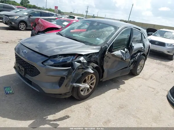 1FMCU0G63NUB84745 2022 FORD ESCAPE - Image 2
