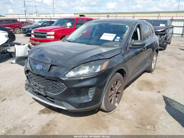 1FMCU0G63NUB91324 2022 FORD ESCAPE - Image 2