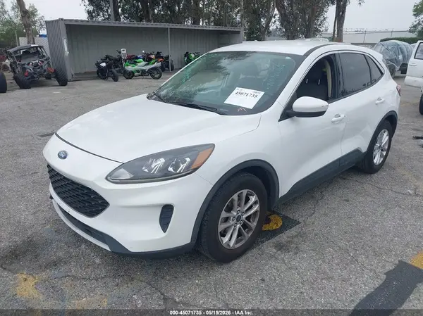 1FMCU0G64LUB83682 2020 FORD ESCAPE - Image 2