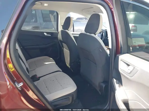 1FMCU0G64MUA17356 2021 FORD ESCAPE - Image 8