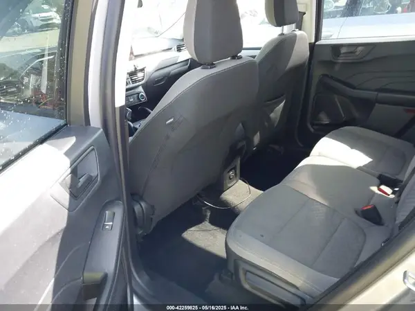 1FMCU0G64NUA25622 2022 FORD ESCAPE - Image 8