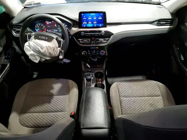 1FMCU0G64NUA45840 2022 FORD ESCAPE - Image 8