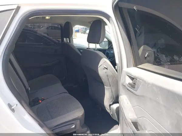 1FMCU0G64NUB00321 2022 FORD ESCAPE - Image 3
