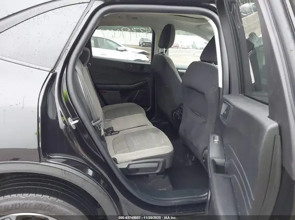 1FMCU0G64NUB64309 2022 FORD ESCAPE - Image 8