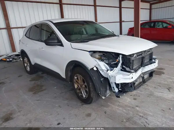 1FMCU0G64NUB81742 2022 FORD ESCAPE - Image 1