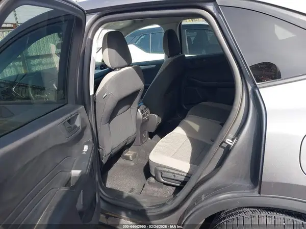 1FMCU0G64NUB85922 2022 FORD ESCAPE - Image 8