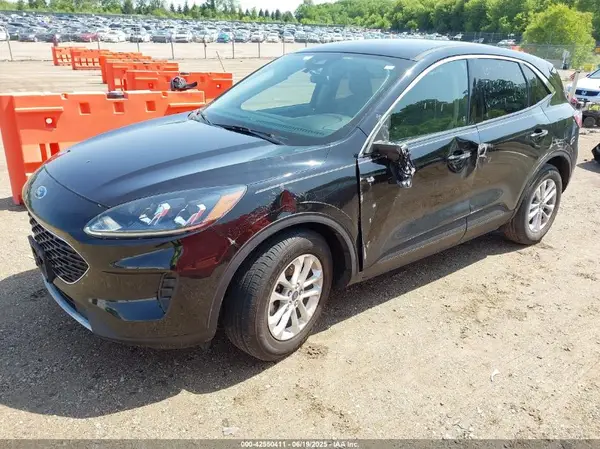 1FMCU0G65LUA23889 2020 FORD ESCAPE - Image 2