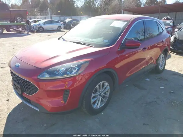 1FMCU0G65LUB02978 2020 FORD ESCAPE - Image 2