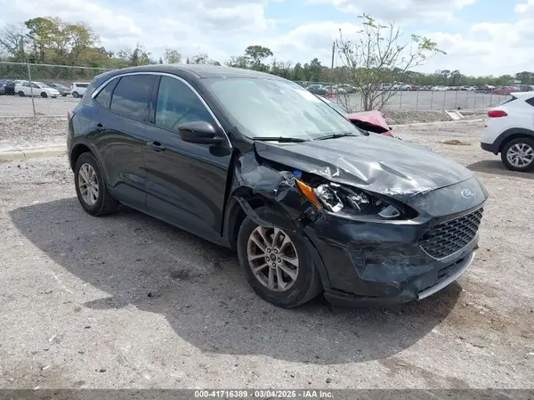 1FMCU0G65LUC05902 2020 FORD ESCAPE - Image 1