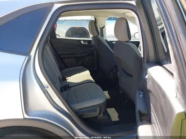 1FMCU0G65MUA32769 2021 FORD ESCAPE - Image 8