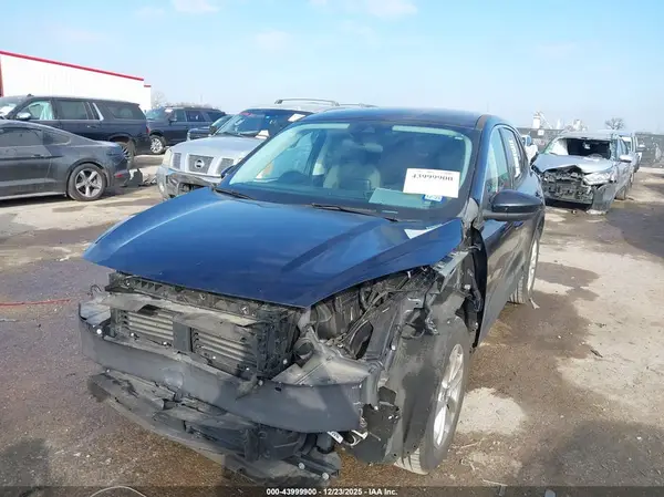 1FMCU0G65MUA45280 2021 FORD ESCAPE - Image 2