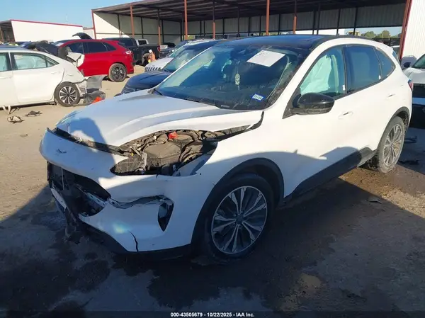 1FMCU0G65NUA05590 2022 FORD ESCAPE - Image 2