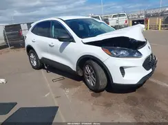 1FMCU0G65NUB28323 2022 FORD ESCAPE