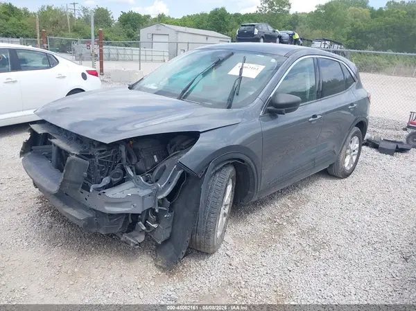 1FMCU0G65NUB32467 2022 FORD ESCAPE - Image 2