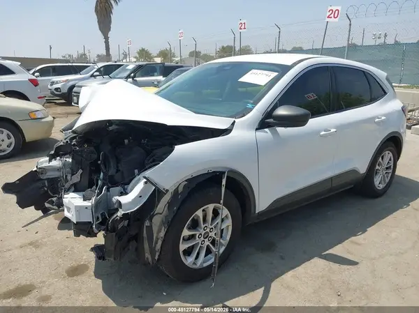 1FMCU0G65NUB35434 2022 FORD ESCAPE - Image 2