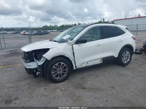 1FMCU0G65NUB40259 2022 FORD ESCAPE - Image 2