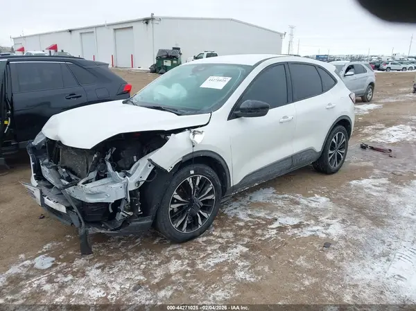 1FMCU0G65NUB43646 2022 FORD ESCAPE - Image 2