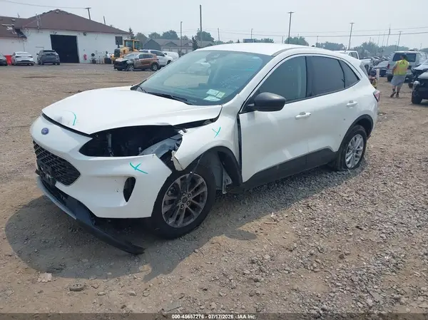 1FMCU0G65NUB99490 2022 FORD ESCAPE - Image 2