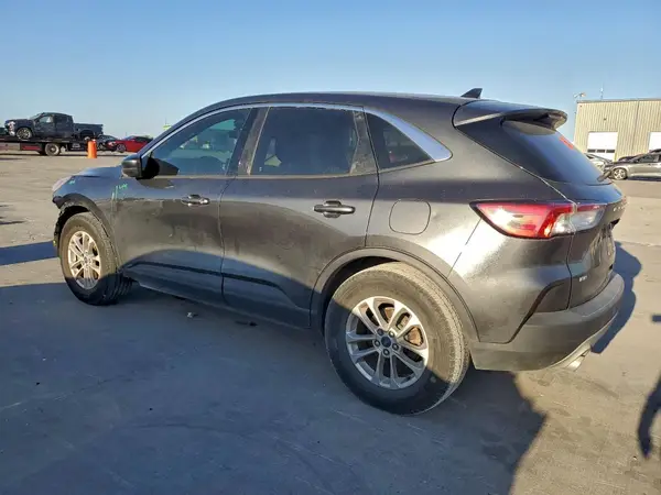 1FMCU0G66LUA10102 2020 FORD ESCAPE - Image 2