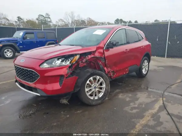 1FMCU0G66LUA21990 2020 FORD ESCAPE - Image 2