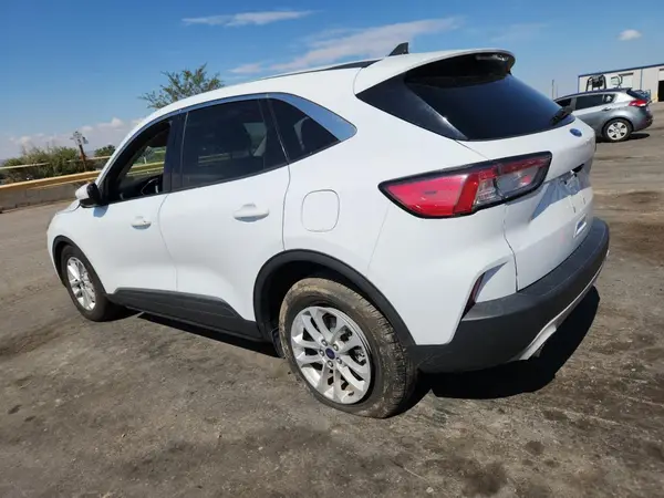 1FMCU0G66LUB06067 2020 FORD ESCAPE - Image 2