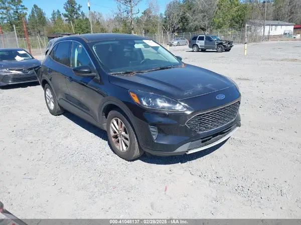 1FMCU0G66MUA78319 2021 FORD ESCAPE - Image 1