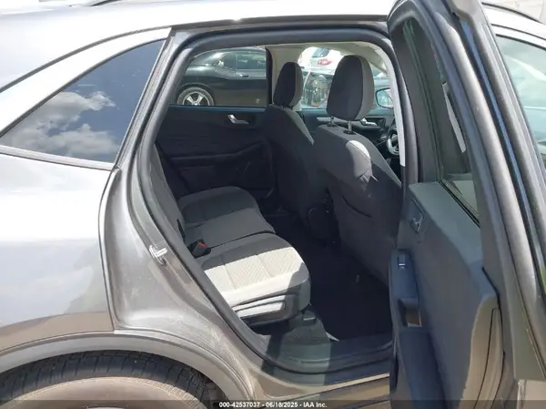 1FMCU0G66MUB00982 2021 FORD ESCAPE - Image 8