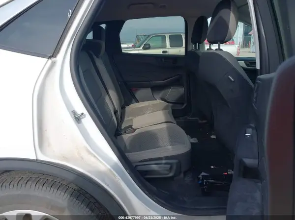 1FMCU0G66NUB01020 2022 FORD ESCAPE - Image 8