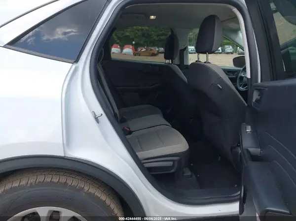 1FMCU0G66NUB82519 2022 FORD ESCAPE - Image 8