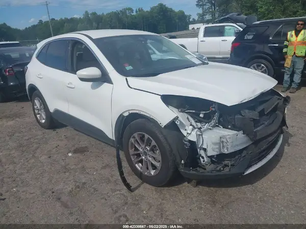 1FMCU0G67LUA66744 2020 FORD ESCAPE - Image 1