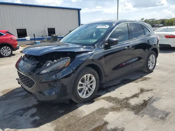 1FMCU0G67LUA69028 2020 FORD ESCAPE - Image 1