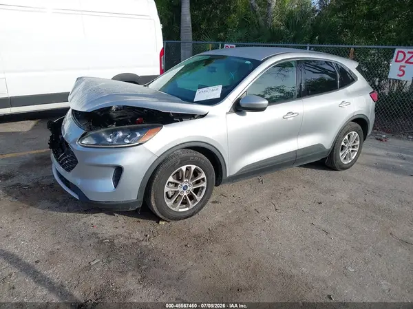 1FMCU0G67LUA93720 2020 FORD ESCAPE - Image 2