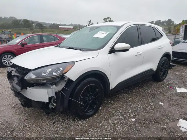1FMCU0G67LUB01878 2020 FORD ESCAPE - Image 2