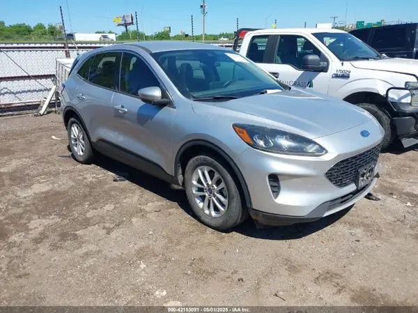 1FMCU0G67LUB30443 2020 FORD ESCAPE - Image 1