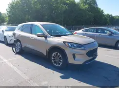1FMCU0G67MUA00194 2021 FORD ESCAPE