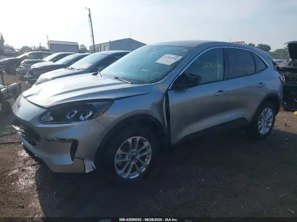 1FMCU0G67NUA06837 2022 FORD ESCAPE - Image 2