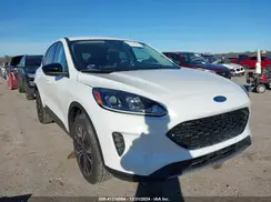 1FMCU0G67NUB18232 2022 FORD ESCAPE