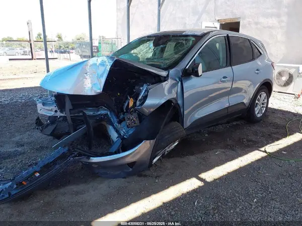 1FMCU0G67NUB31238 2022 FORD ESCAPE - Image 2