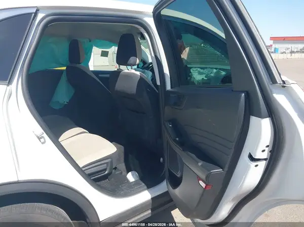 1FMCU0G67NUB55877 2022 FORD ESCAPE - Image 8