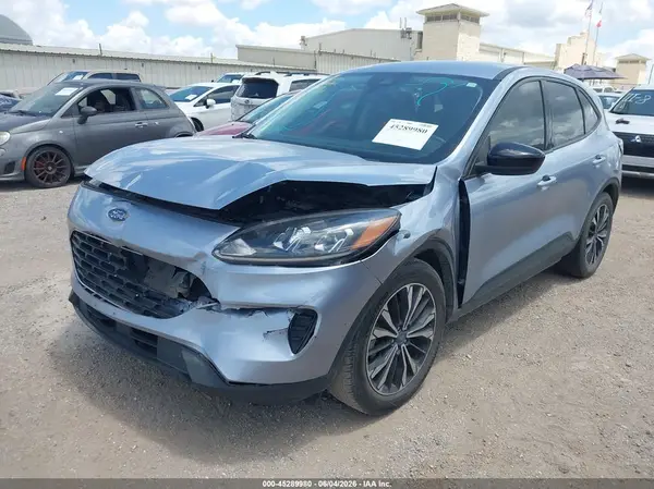 1FMCU0G67NUB90676 2022 FORD ESCAPE - Image 2