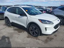 1FMCU0G67NUB95585 2022 FORD ESCAPE