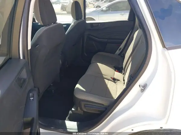 1FMCU0G67NUC00347 2022 FORD ESCAPE - Image 8