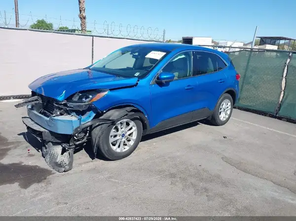 1FMCU0G68LUB05972 2020 FORD ESCAPE - Image 2
