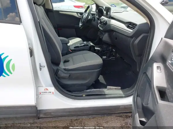 1FMCU0G68LUB44710 2020 FORD ESCAPE - Image 1