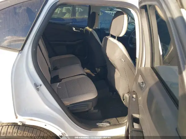 1FMCU0G68MUA46844 2021 FORD ESCAPE - Image 8