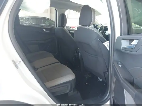 1FMCU0G68MUA92092 2021 FORD ESCAPE - Image 8